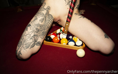 Penny Archer model nude picture