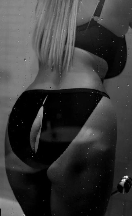 LadyGorbunova perfect model pictures