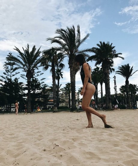 skin onlyfans adult images