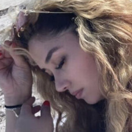 Durtcobain_ pornographic model photo