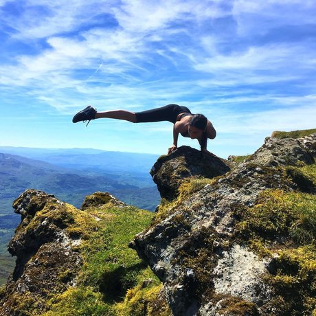 Sandra Dziwiszek top star pics