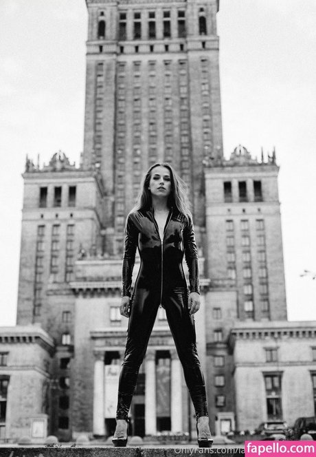 Lady Annabelle nice pornstar gallery