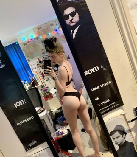 shemale cumshot onlyfans nice image