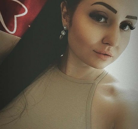 emmanasstrom best model pics