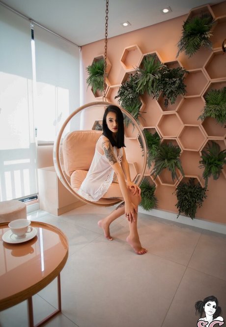 hellbloom porn model gallery