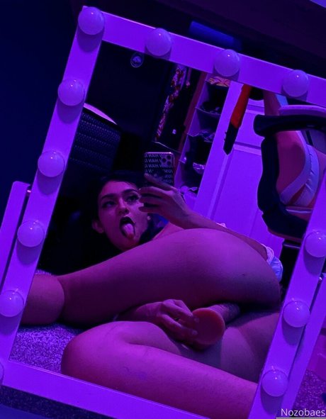 Nozobaes model hd pic