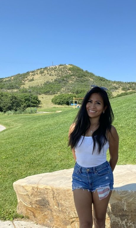 lesbian fingering onlyfans art naked image