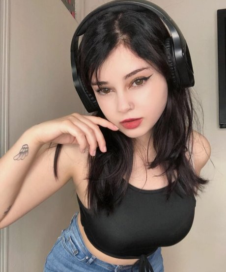 Bbangeluwu sex model img