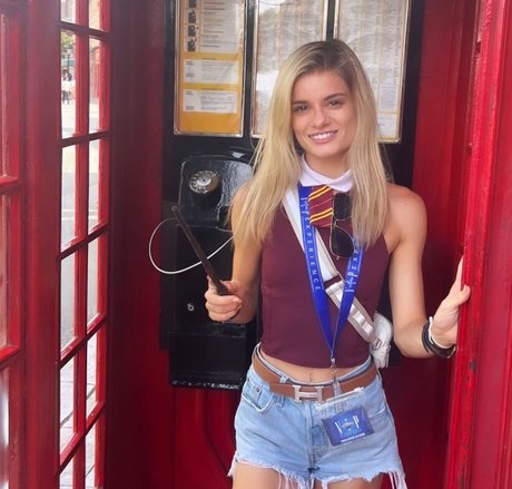 summer trans onlyfans exclusive pictures