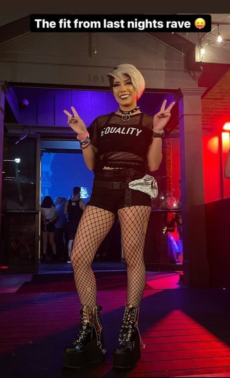 Namii cos perfect pornstar photos