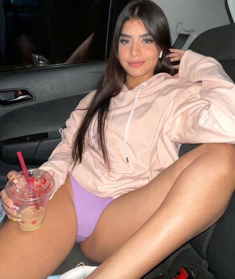 Camila Martinez actress photo