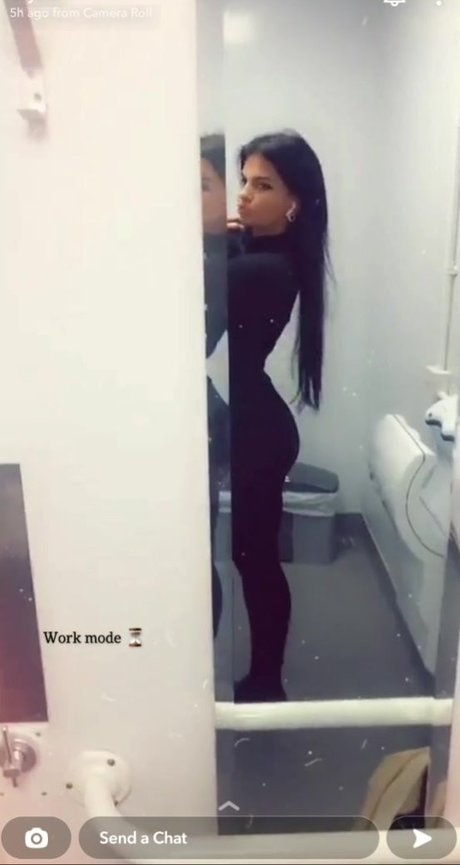 aquariusaquarius pornstar nude image