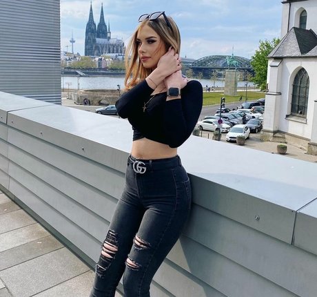 body onlyfans hot sexy pics