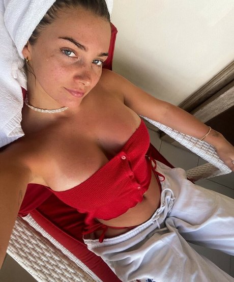 Jadeastokes sexy pornstar img