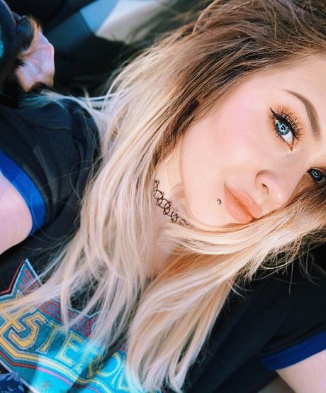 curvy nude onlyfans sexy xxx photo