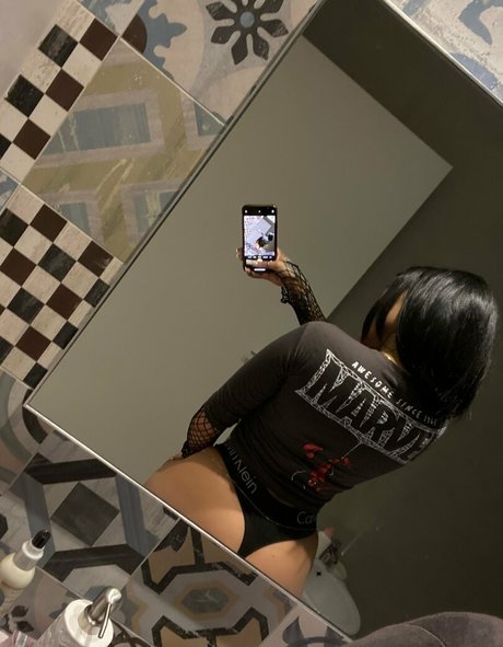 Morenamore nude pornstar pics