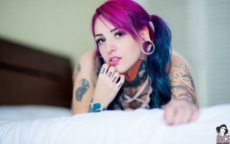Majora Suicide model exclusive img