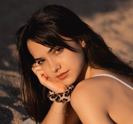 Angela Marmol pornstar free photos