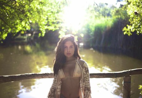 Cinthya Carmona model adult galleries