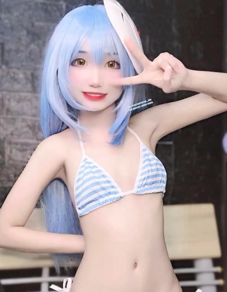 Mochimochi nn model high quality photo