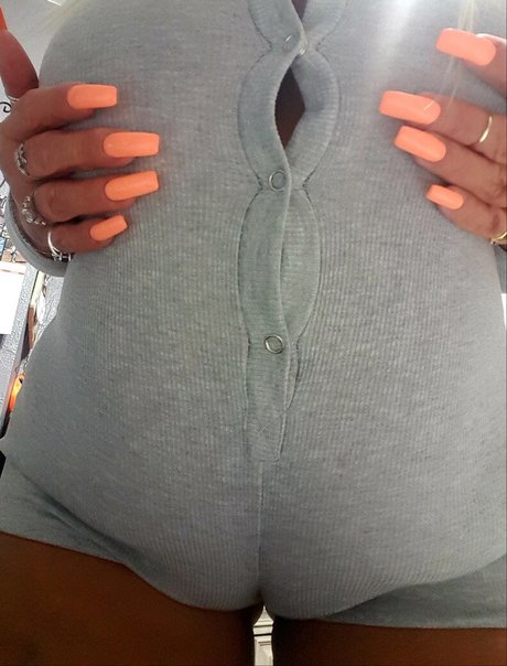 40 onlyfans sexy images