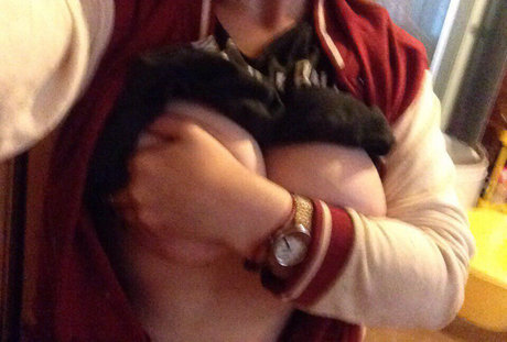 Nikachi art star photo