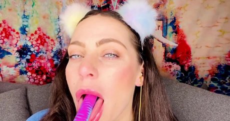 Jackie Does ASMR xxx star photo