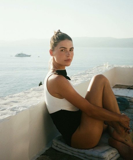 hairy legs onlyfans free naked pics