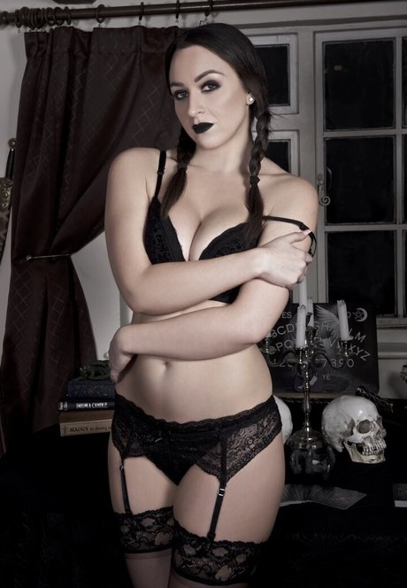 Arty Fakes sex actress gallery