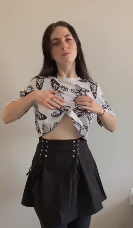 Olivia Evenstar pornstar beautiful archive