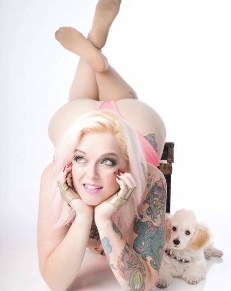 sucking tits onlyfans hot nude image