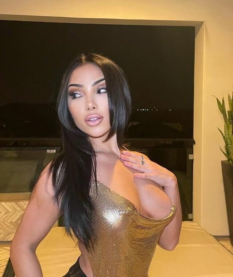 Raquel Symons pornstar beautiful gallery