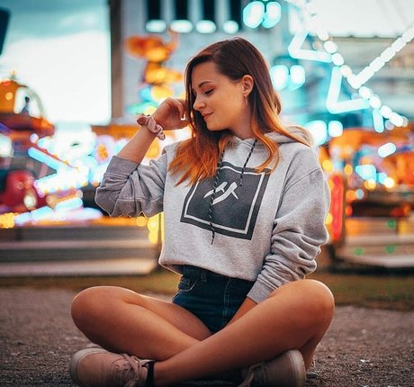 teen young onlyfans pornos photos