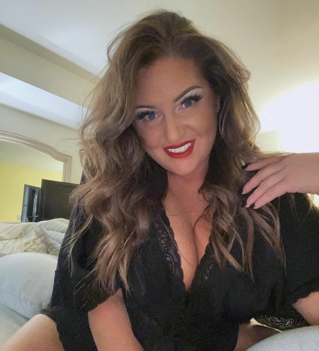 Alyssamax07 nudes star pic