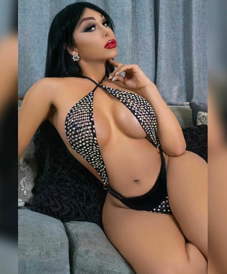 Valeria Irons pornstar high quality img