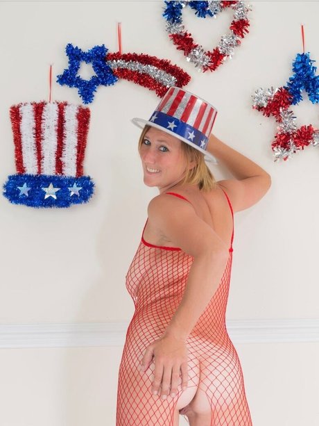 Gndmodel22 hd star photo