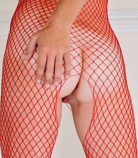 Gndmodel22 top star picture