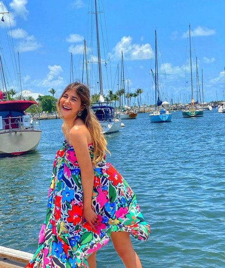 Malak Koura high quality pornstar pics