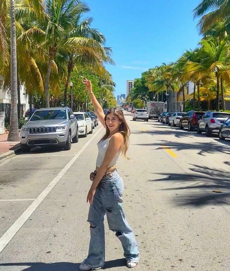 Malak Koura hd actress archive