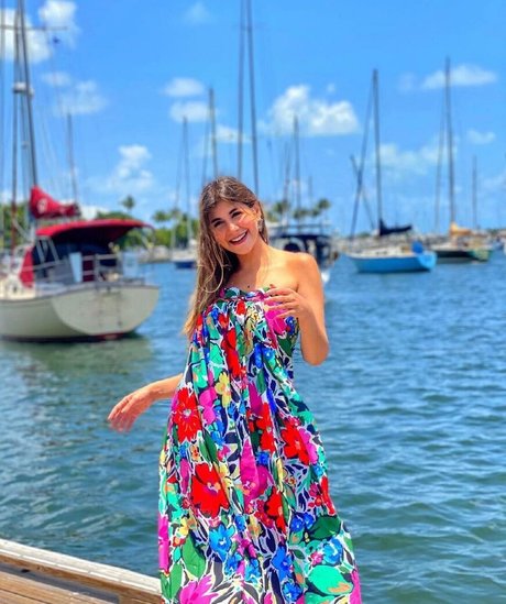 curvy nude onlyfans nudes galleries