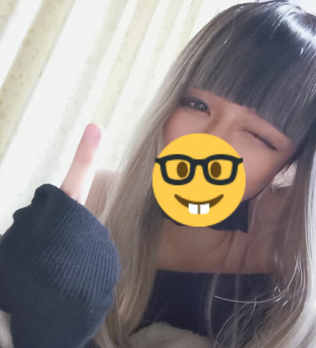 Luviass CD model nudes picture