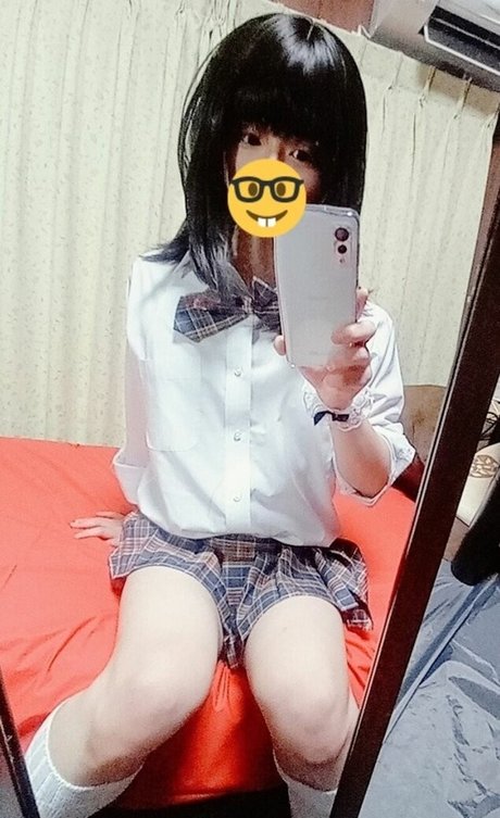 Luviass CD model perfect image