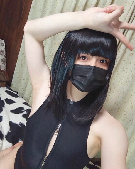 Luviass CD porn star img