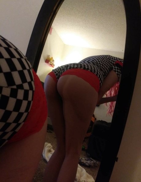 Pretty parasite 666 pornstar hot pics