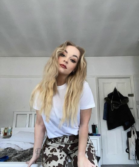 cougars onlyfans hot sex picture