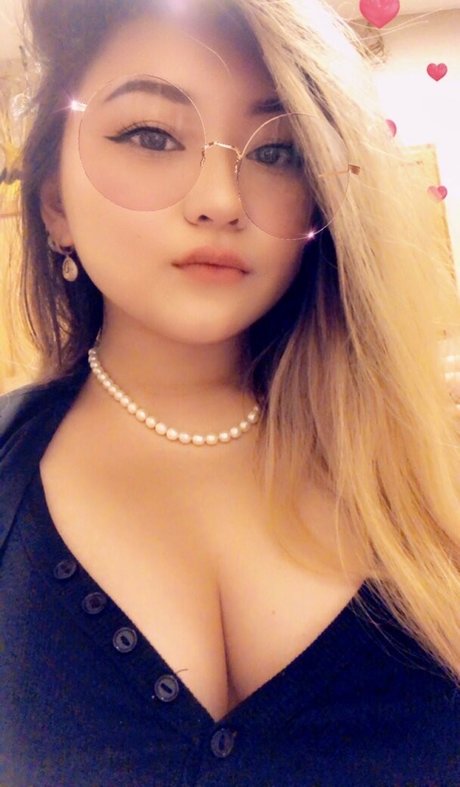 Missthi2 pretty actress pic