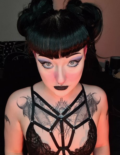 mybeautifulnightmare pornstar xxx pictures