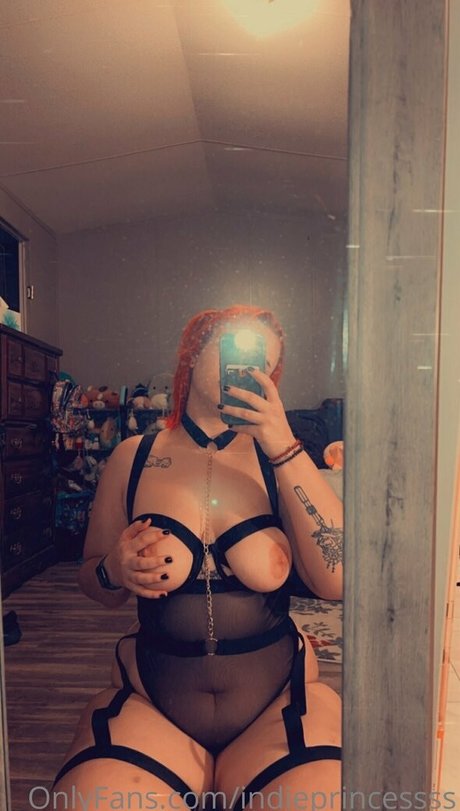 indieprincessss sexy star img