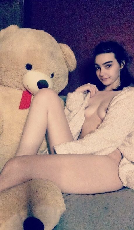 Chelsea Glitter sex actress picture