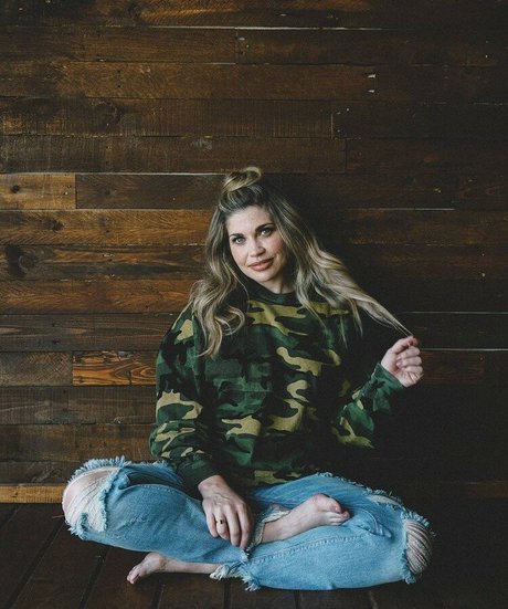 Danielle Fishel pornstar top archive